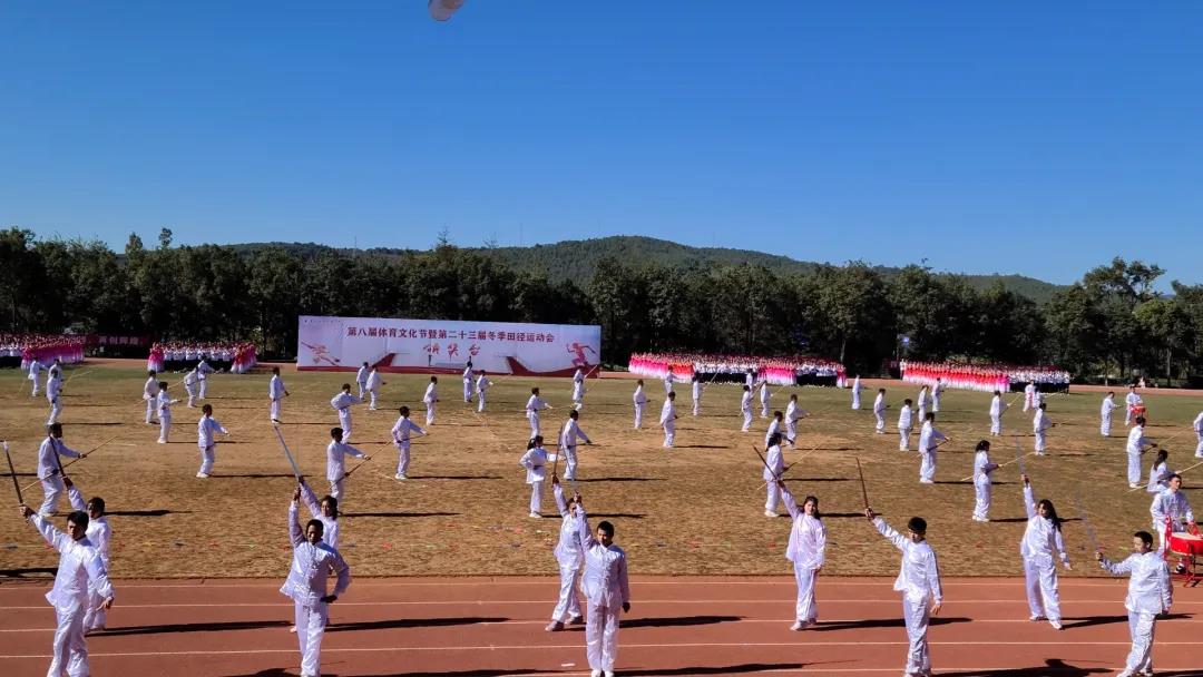 教育学院大型文化展演活动《师承华夏》首演成功 第 8 张 教育学院大型文化展演活动《师承华夏》首演成功 第 8 张