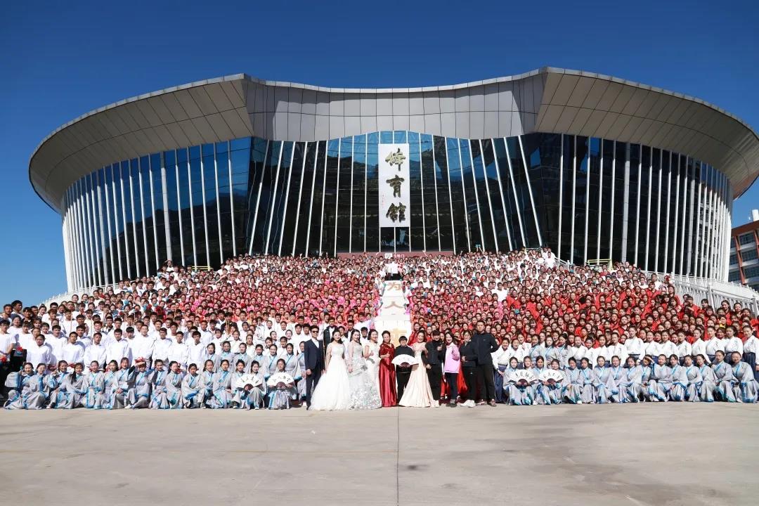 教育学院大型文化展演活动《师承华夏》首演成功12.jpg 教育学院大型文化展演活动《师承华夏》首演成功12.jpg