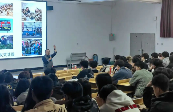 高职学院“珍爱生命，远离毒品”宣讲活动成功举办