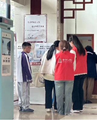 志愿活动|“关爱生命，助力健康”，高职志愿者与安宁市中医院共筑健康梦 第 5 张