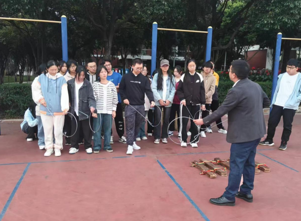 “工匠部落”学生社区:成功开展资助育人系列活动之民族传统体育项目训练活动 第 1 张 “工匠部落”学生社区:成功开展资助育人系列活动之民族传统体育项目训练活动 第 1 张