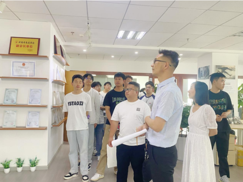 【魅力建工】-建筑工程学院师生共赴企业面试  实践提升就业竞争力 第 2 张