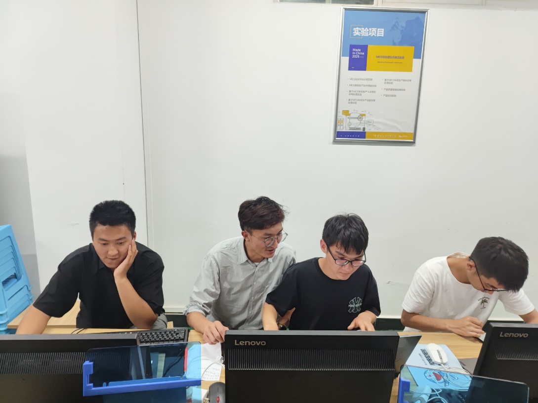 【学科竞赛】荣耀加冕!信智学子在“西门子杯”挑战赛中斩获七项大奖,彰显创新实力 第 7 张 【学科竞赛】荣耀加冕!信智学子在“西门子杯”挑战赛中斩获七项大奖,彰显创新实力 第 7 张