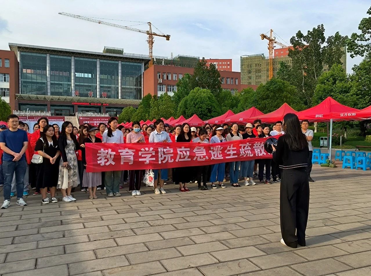 5bd2b72d3eca1556fe2061b84d464632.jpg 5bd2b72d3eca1556fe2061b84d464632.jpg