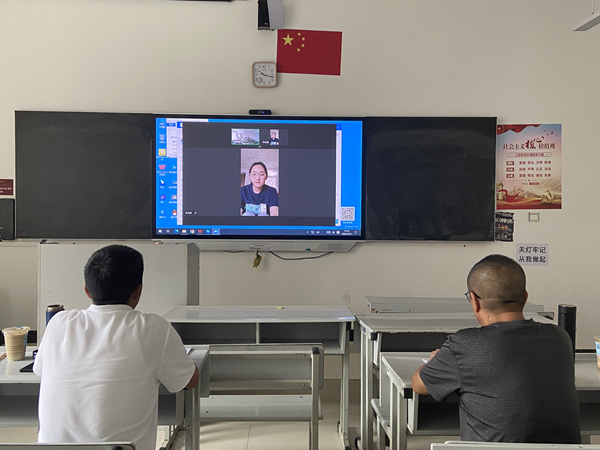 校园职航|高职学院携手安宁市徐果文化教育培训学校有限公司开展专场招聘会 第 1 张
