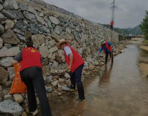 屏幕截图 2025-12-25 193943.png 屏幕截图 2025-12-25 193943.png