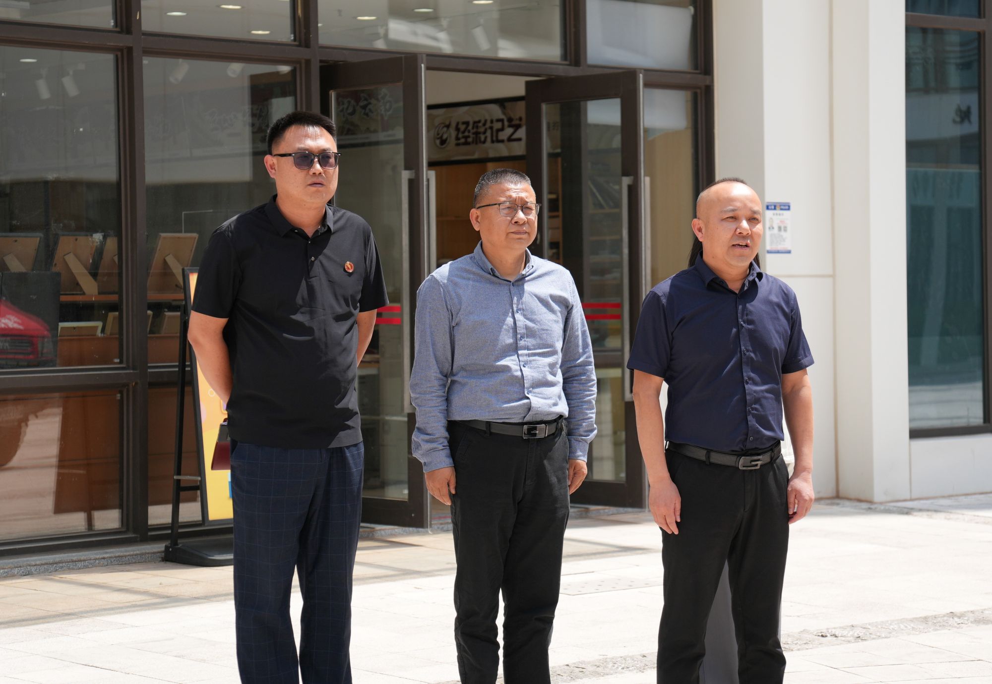 XXX07773.jpg 学校举行2026年春季学期反恐防暴应急演练 第 2 张