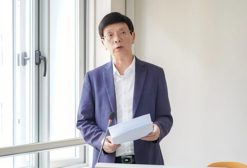 阮鸿献企业家走进云南经济管理学院共话青年成长与时代担当 第 3 张