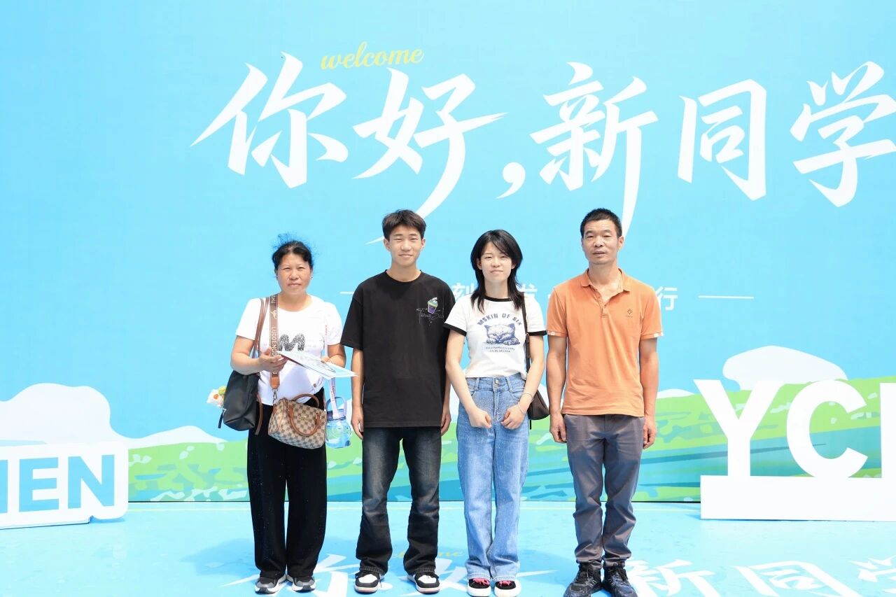 以温情护新程，以初心赴医梦｜医学院2026级迎新纪实 第 7 张